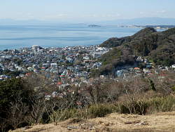 山頂から江ノ島方面