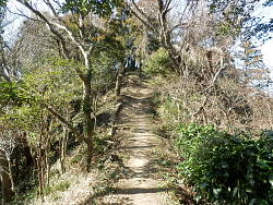 三つ目のピークへの登りだったか