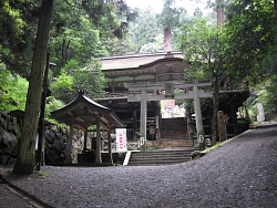 由岐神社