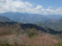 北展望台から南アルプス方面 北展望台からの山並み